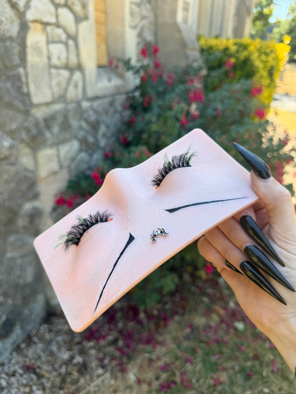 Grave Moss - Green + Black Strip Lashes